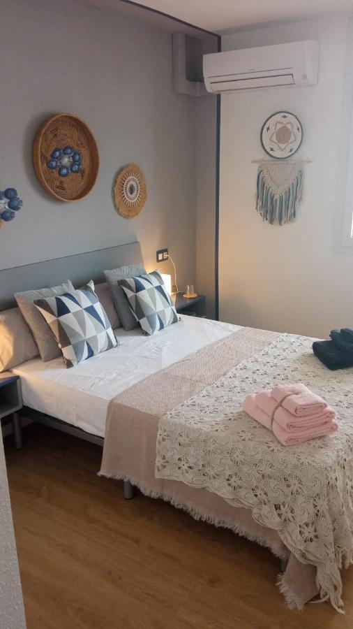 Atico Of 3 Rooms, Total 130M² Just For You With A 60 M² Terrace, Swimming Pool, Mountain And Marina View. Roses Extérieur photo