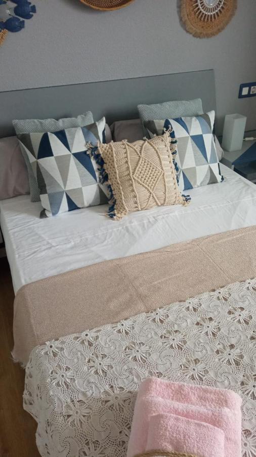 Atico Of 3 Rooms, Total 130M² Just For You With A 60 M² Terrace, Swimming Pool, Mountain And Marina View. Roses Extérieur photo